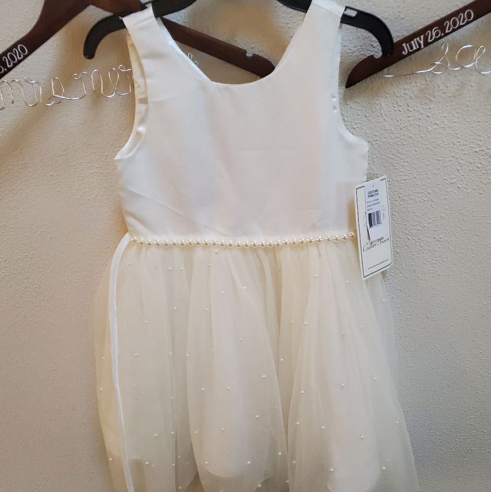 Size 8 princess couture girls dresss